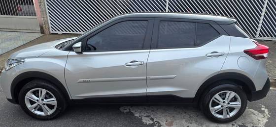 NISSAN KICKS 1.6 16V FLEXSTART ACTIVE XTRONIC NISSAN KICKS 1.6 16V FLEXSTART ACTIVE XTRONIC